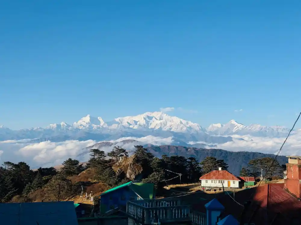 best Cheap Sandakphu Tour Package with Homestay